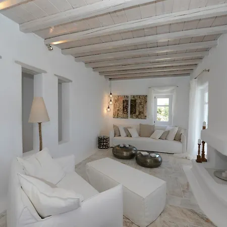 Diana Mykonos